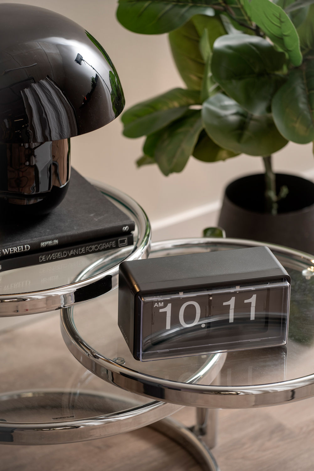 Karlsson væg-/bordur Retro Boxed Flip – Sort