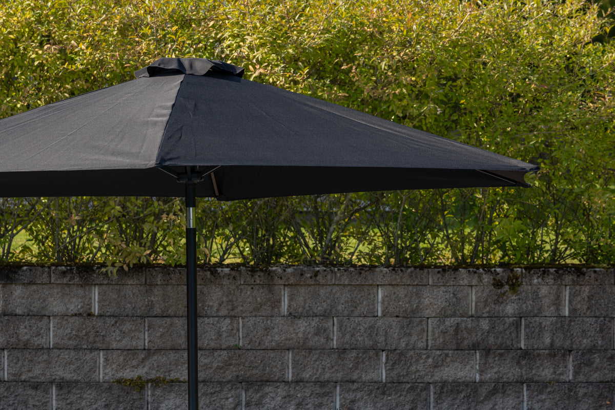 Leeds Parasol ⌀300 Sort
