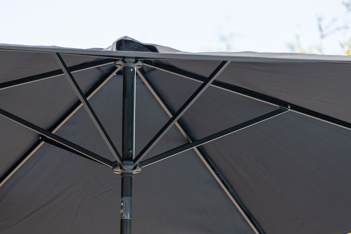 Leeds Parasol ⌀300 Sort