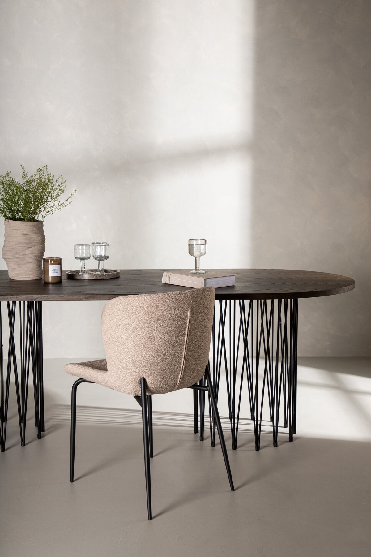 Stone ovalt spisebord - 220 × 100 cm - sort, mokka - billede 18