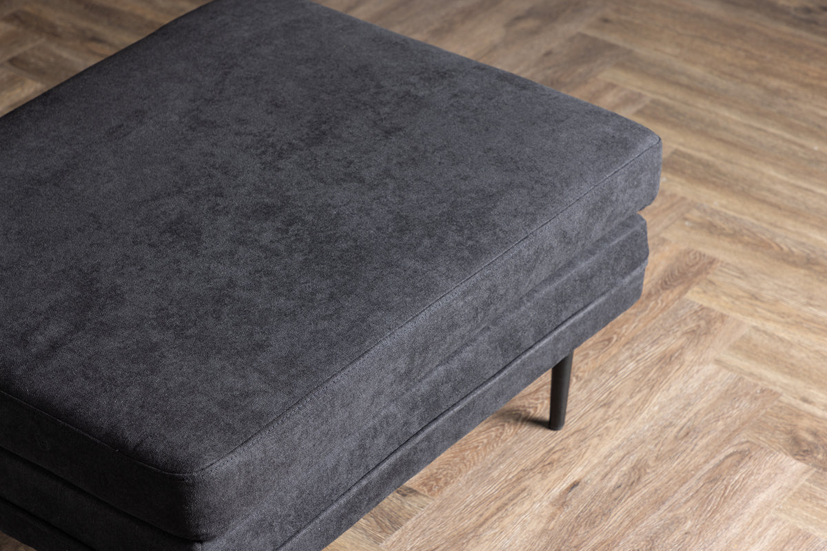 Boom Ottoman 70 x 49 x 90 Sort