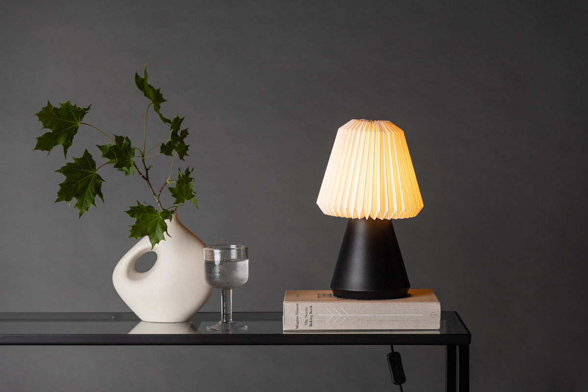 Fjällen bordlampe - Ø20 cm - sort, hvid - billede 16