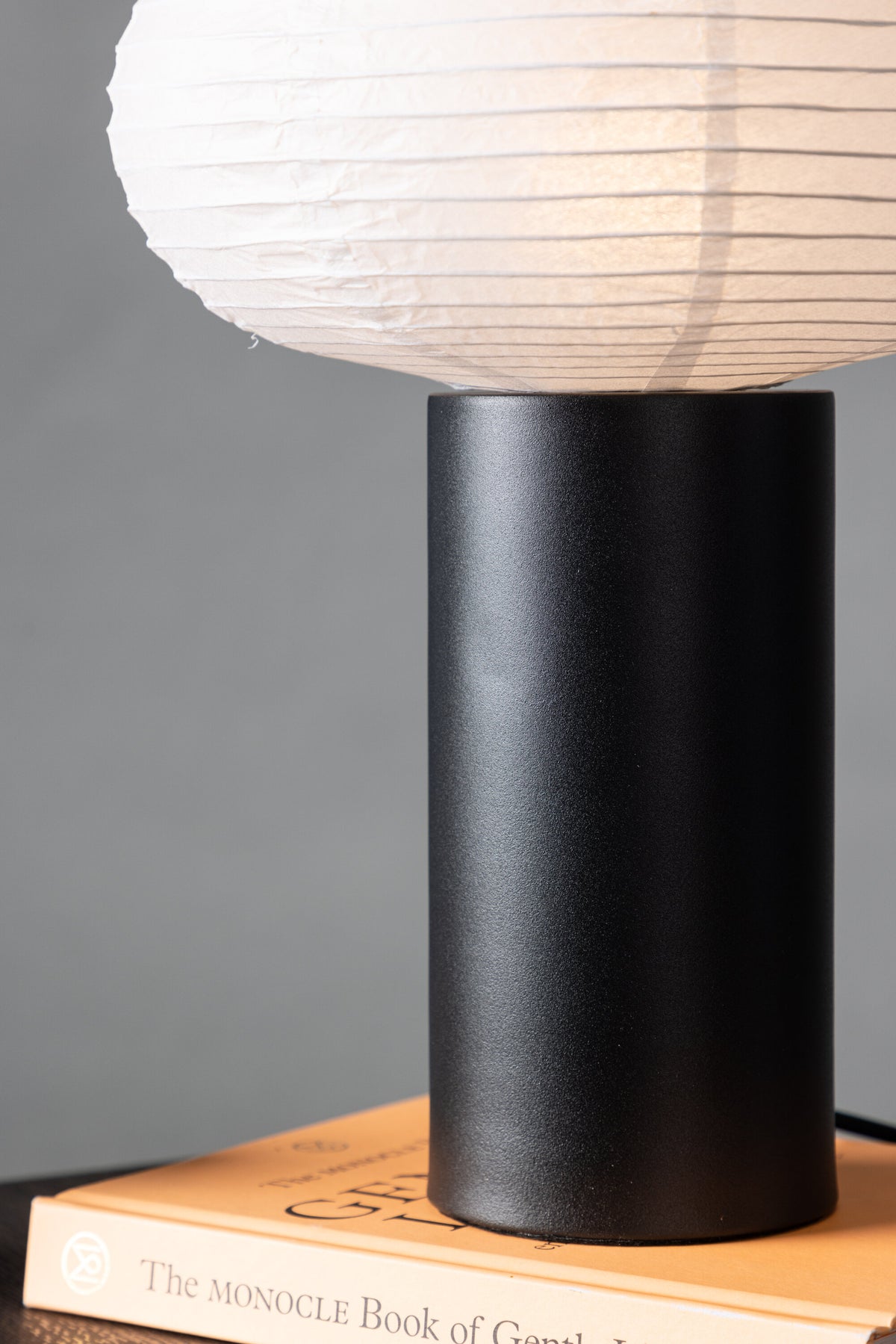 Hovfjället bordlampe - Ø13 cm - sort, hvid - billede 20