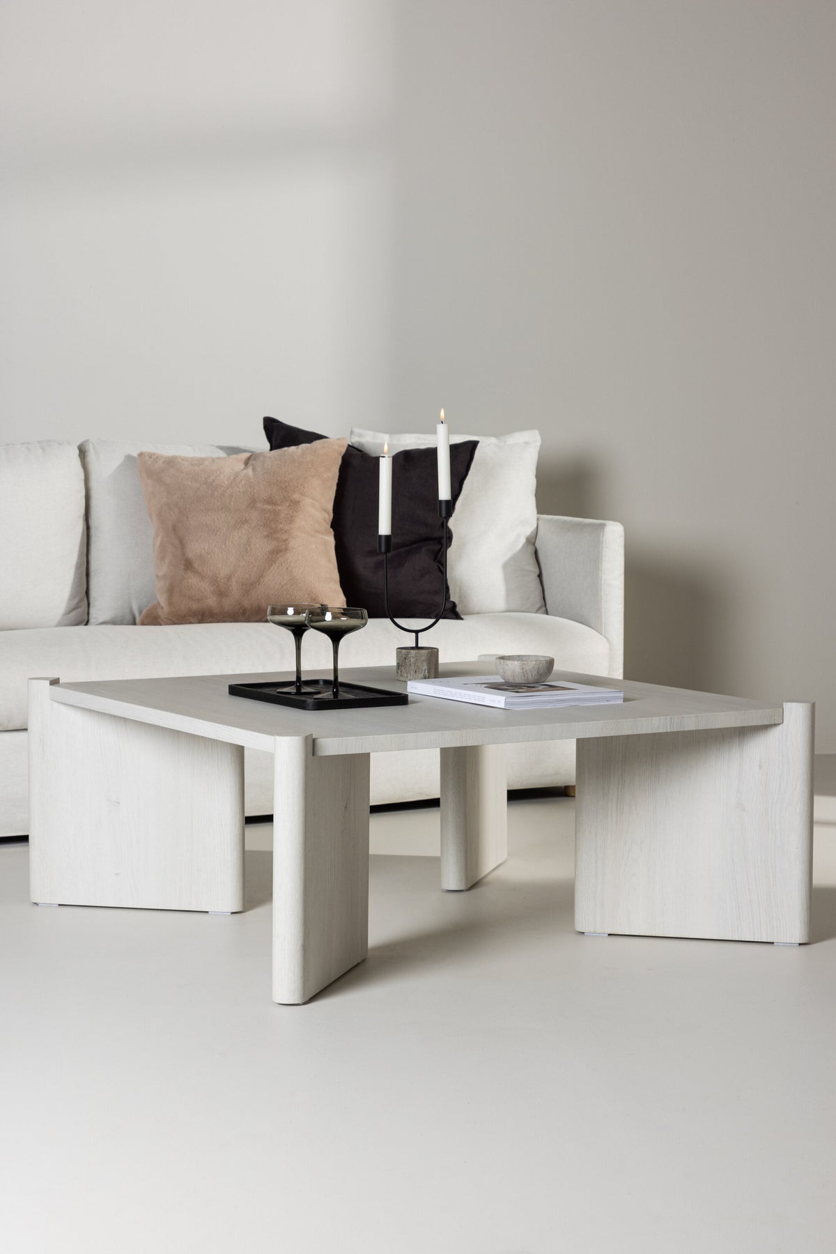 Rogaland sofabord - 100 × 100 cm - hvidpigmenteret - billede 17