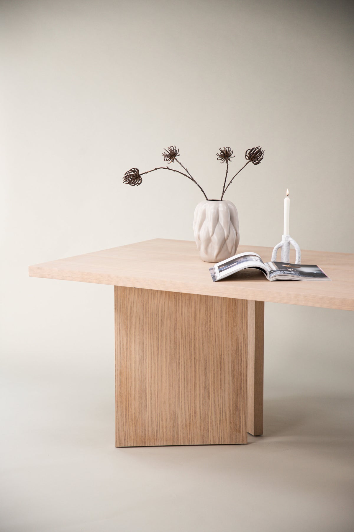 Bassholmen spisebord - 240 × 100 cm - hvidpigmenteret - billede 19