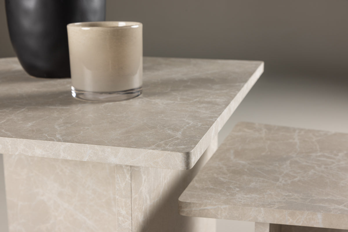 Sala Sofaborde bord 1: 60 x 60 cm bord 2: 40 x 40 cm Beige