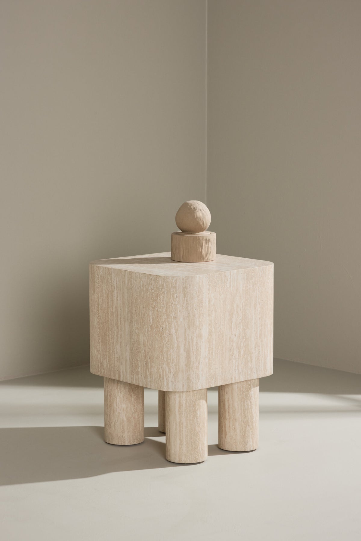 Klirou sidebord - 40 × 40 cm - beige - billede 17