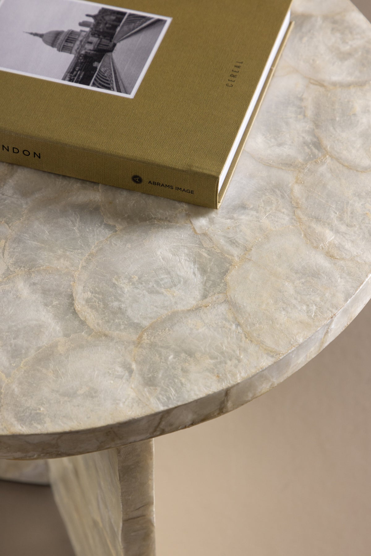 Smögen sofabord - Ø40 cm - beige - billede 17