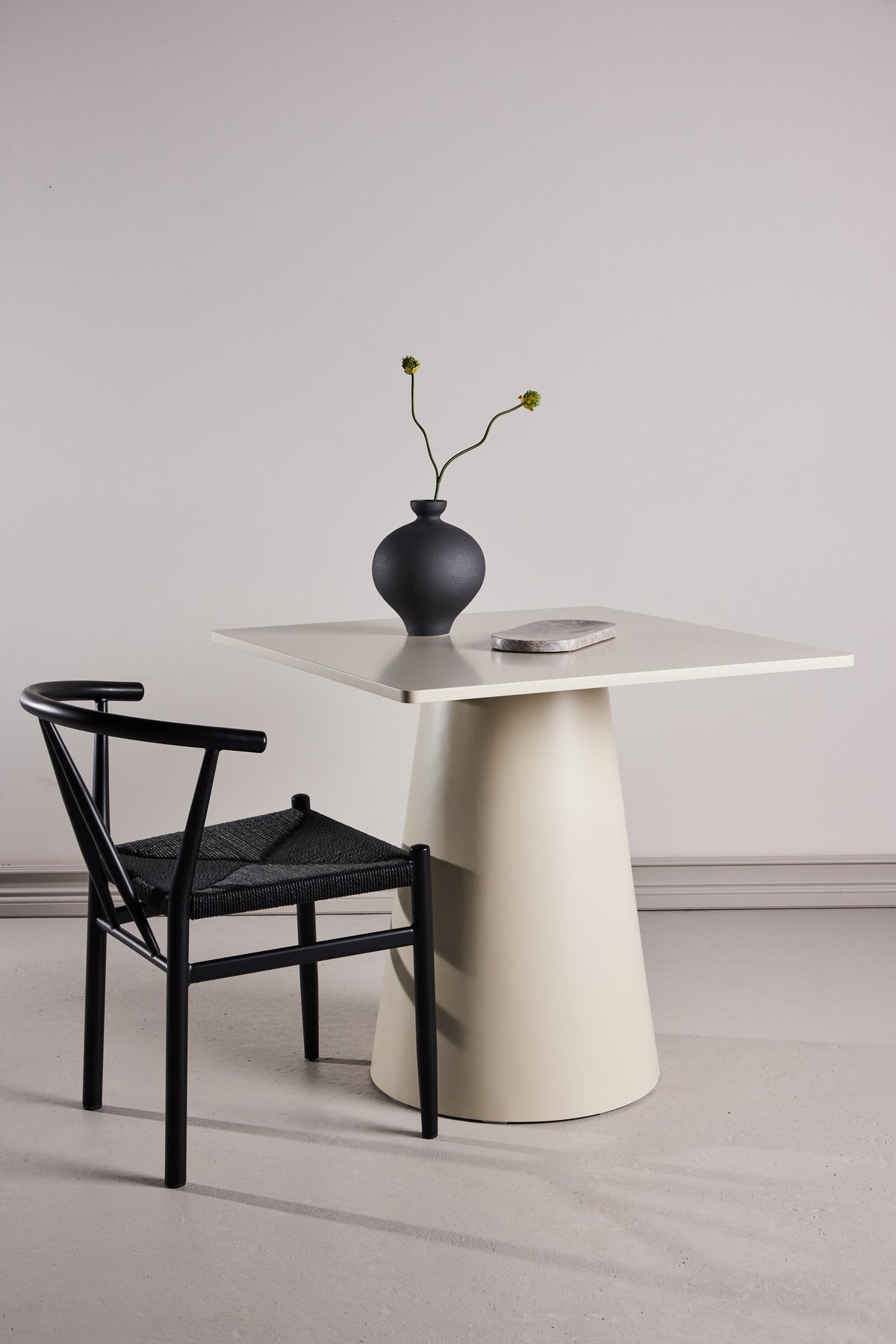 Lanzi spisebord - 80 × 80 cm - beige - billede 17