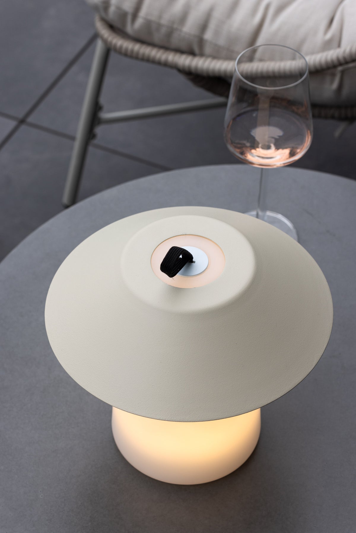 Rubu bordlampe - Ø24 cm - beige, hvid - billede 16
