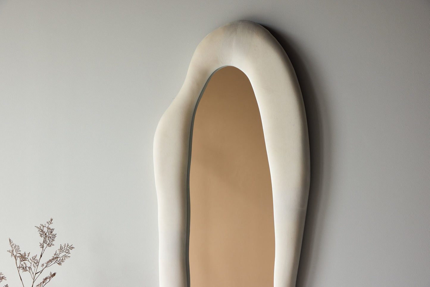Louisville Spejl 66x185 cm - MDF med Beige Bouclé